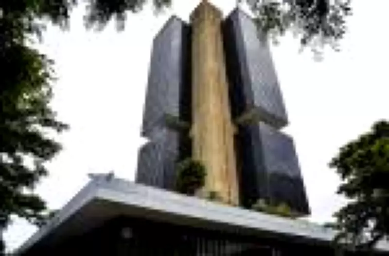 Mercado eleva projeção da inflação pela 8ª semana seguida, aponta Focus