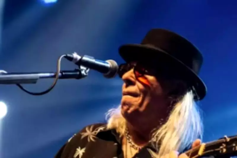 Morre Luiz Carlini, guitarrista histórico de Rita Lee, aos 73 anos