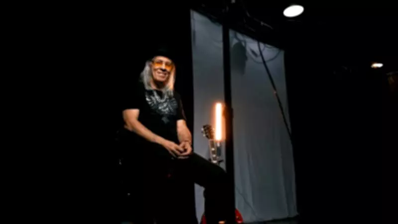 Morre Luiz Carlini, lendário guitarrista brasileiro, aos 73 anos
