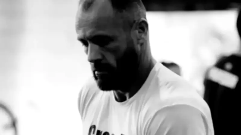 Morte de atleta de crossfit em academia: infarto fulminante aos 39 anos