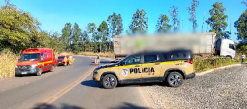 Motociclista de 20 anos morre em acidente com caminhão na LMG-651 em Bocaiuva