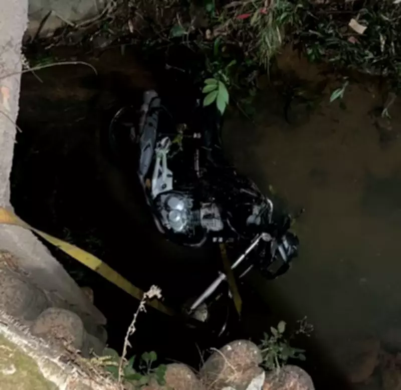 Motociclista morre ao cair em riacho em Nova Serrana