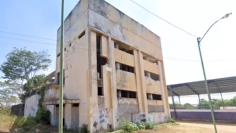 MP determina que Caema recupere ou demolir prédio abandonado em Imperatriz