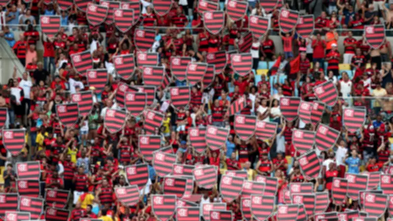 MP-RJ suspende torcidas do Flamengo e Vasco por 10 jogos após briga com morte