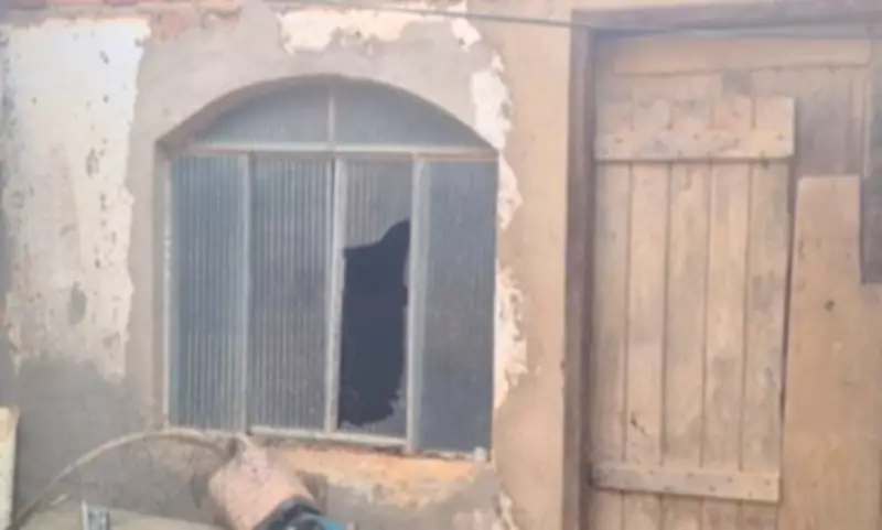 Mulher invade casa de idoso, agride e furta R$ 65 em Bom Jesus do Galho