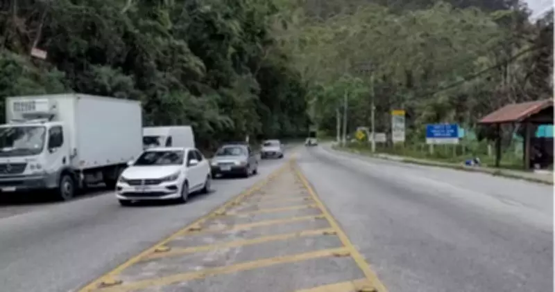 Mulher presa com 18 kg de drogas em ônibus na RJ-116 em Nova Friburgo