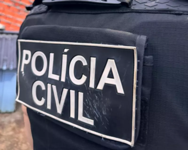 Mulher é presa em Porto Alegre por simular roubo de carro para receber seguro