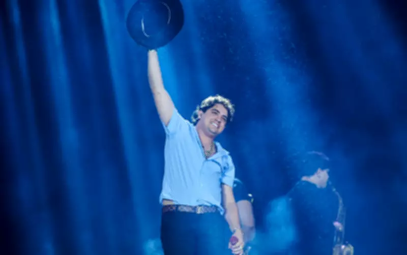 Natanzinho Lima leva o 'bregarrocha' ao Ribeirão Rodeo Music 2026