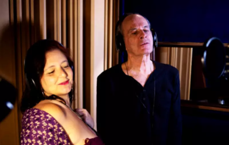 Ney Matogrosso participa do novo álbum do Projeto Caleidoscópio, 'Estrangeiros'
