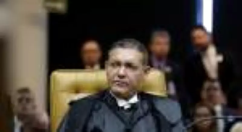 Nunes Marques relata pedido de Bolsonaro para anular condenação