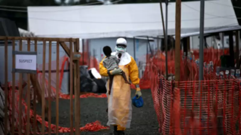 OMS declara Ebola emergência global; 80 mortes suspeitas