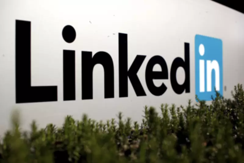 ONG denuncia LinkedIn por suposta venda de dados de milhões de usuários