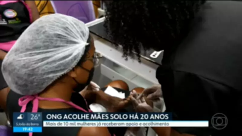 ONG no Rio acolhe mães solo há 20 anos e já ajudou mais de 10 mil mulheres