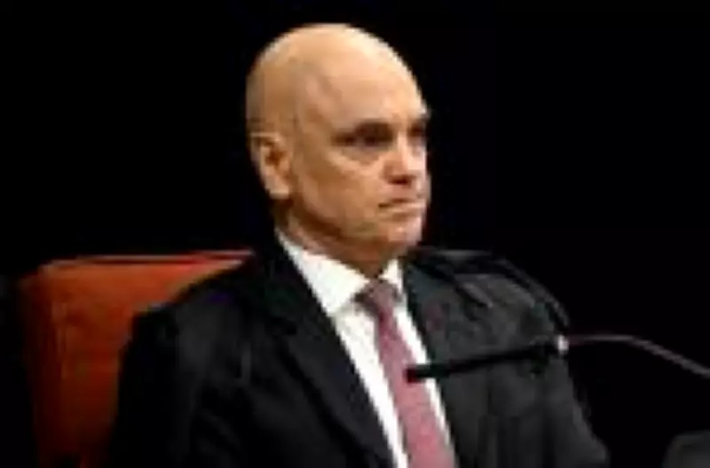 Oposição reage com indignação à suspensão da Lei da Dosimetria por Moraes
