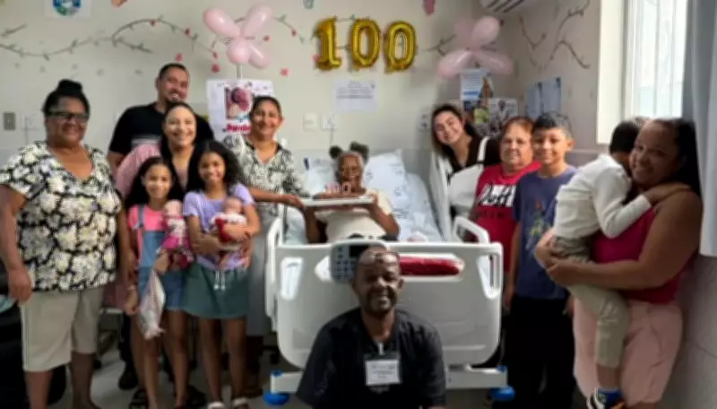 Paciente de 100 anos comemora aniversário em hospital e ganha alta no Dia das Mães