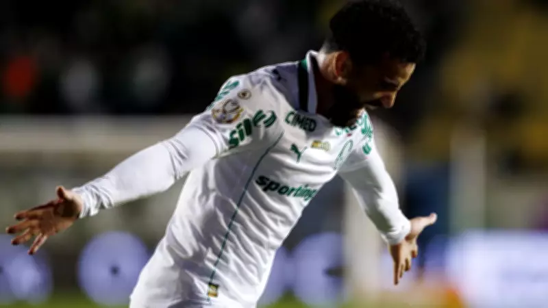Palmeiras atualiza lesões de Felipe Anderson e Ramón Sós