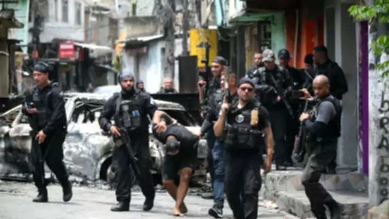 Pesquisa revela que 73% dos moradores de favelas do Rio rejeitam operações policiais