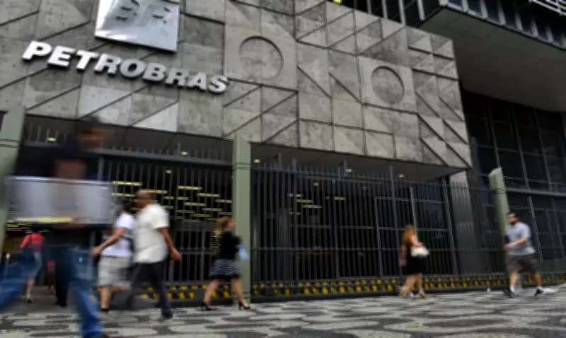 Petrobras lucra R$ 23,8 bi no 1º tri, queda de 7,2% com valorização do real