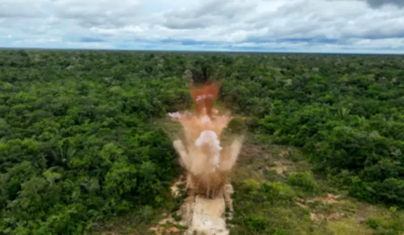 PF destrói pistas clandestinas usadas pelo tráfico internacional no Amazonas