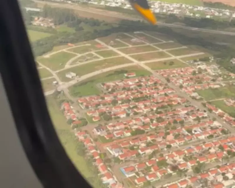 Piloto aborta pouso em Santa Maria por ventania e retorna a Porto Alegre