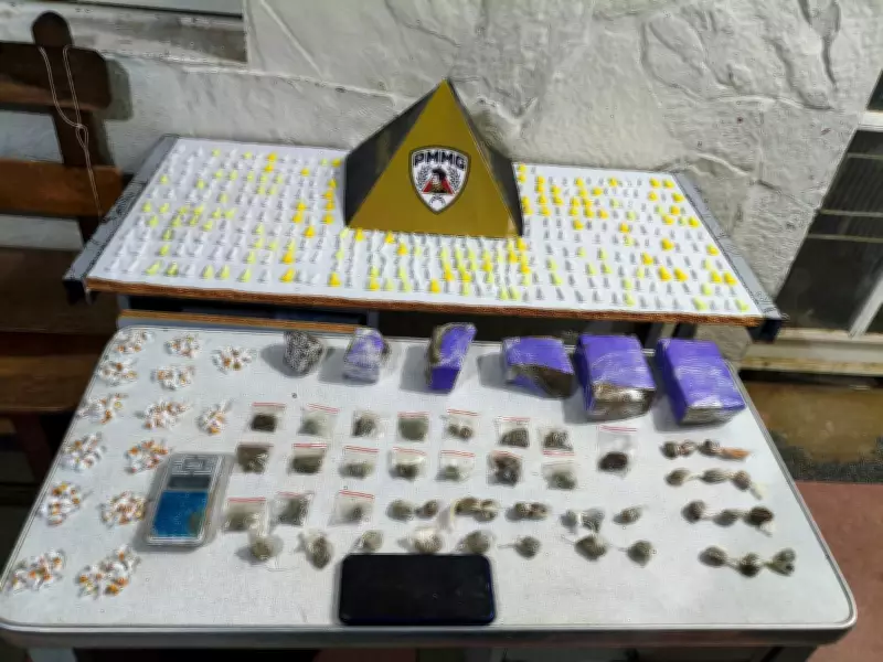 PM apreende mais de 300 pinos de cocaína e prende homem em Montes Claros