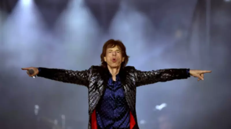 Polícia interrompe festa de Mick Jagger na Itália por proibição de música às quartas