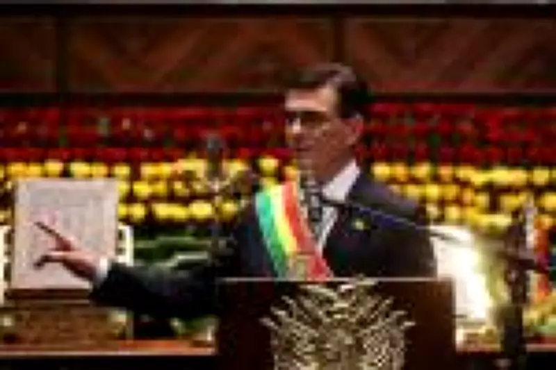Presidente da Bolívia defende diálogo em meio a protestos e crise econômica