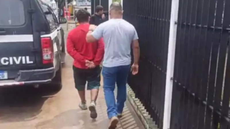 Preso em Macapá suspeito de roubar moto e assaltar comércio com menor