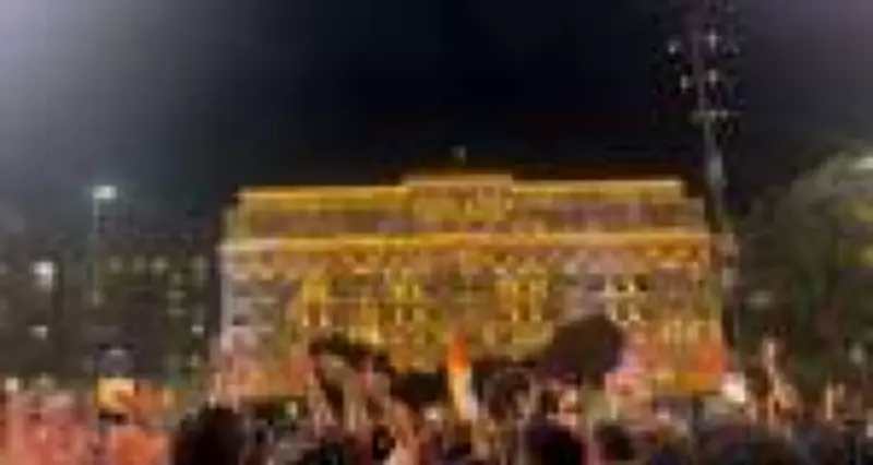 Protesto político em hotel de Shakira antes de show em Copacabana