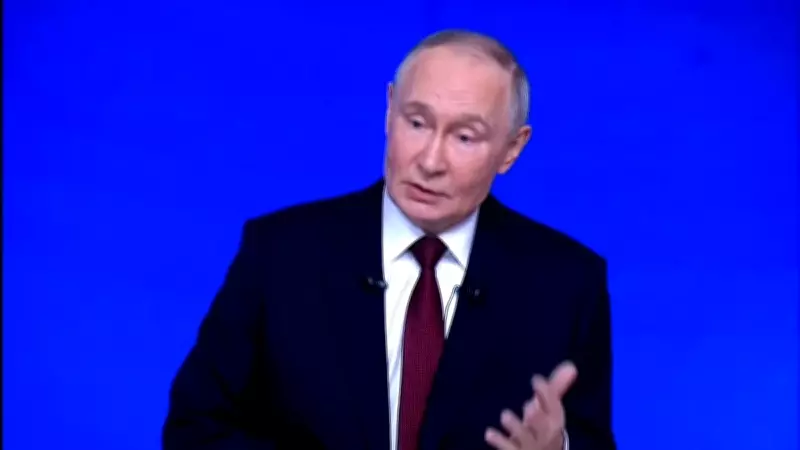 Putin aberto a negociar com UE após frustração com EUA, diz Kremlin