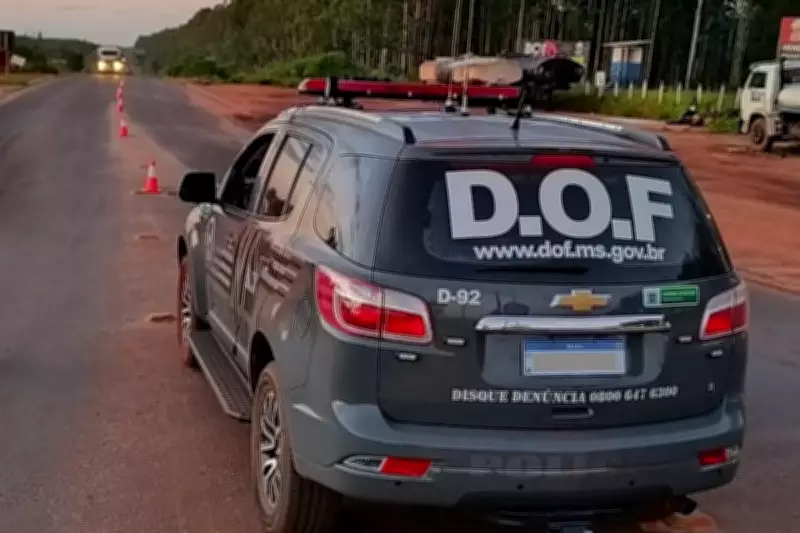 Quatro policiais do DOF sofrem acidente em Dourados (MS)