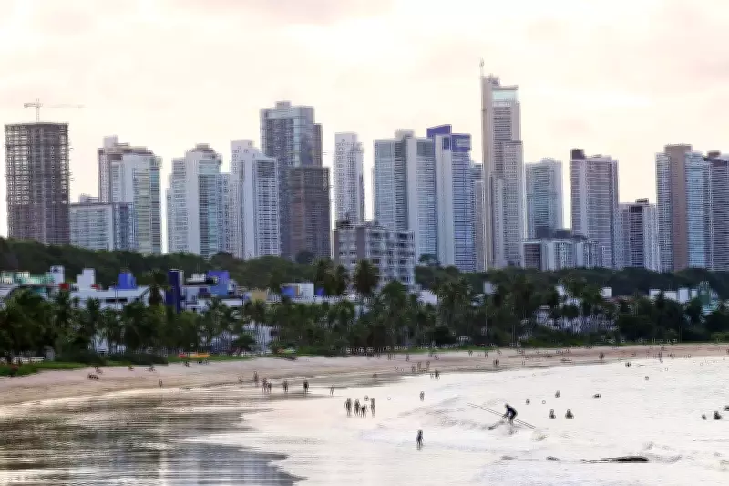 Quatro trechos de praias estão impróprios para banho na Paraíba