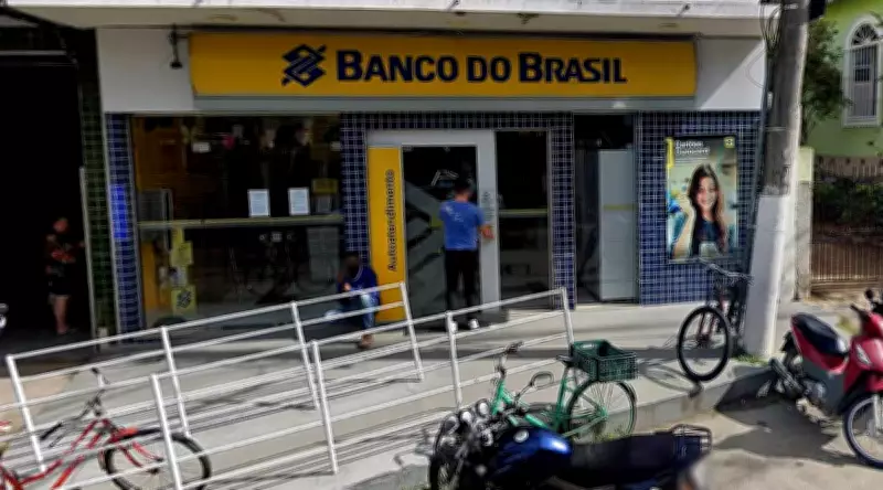 Segurança é suspeito de transferir R$ 15 mil de idoso em agência bancária