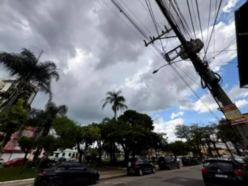 Semana começa com frente fria e chuvas isoladas em Juiz de Fora