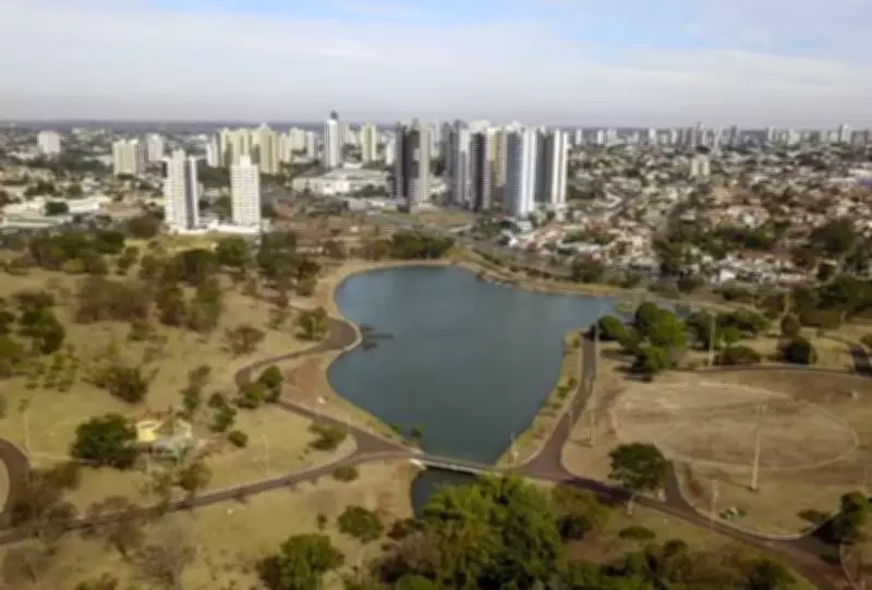 Semana de tempo firme e calor intenso em Campo Grande, MS
