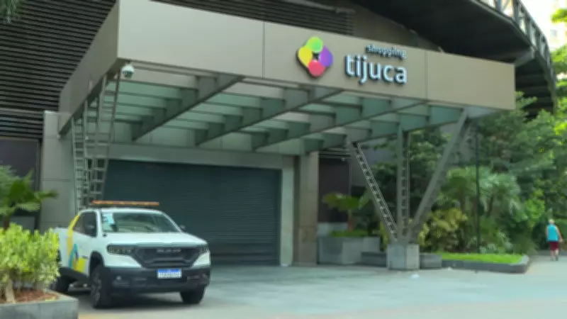 Shopping Tijuca reabre subsolo parcialmente após incêndio que matou duas pessoas