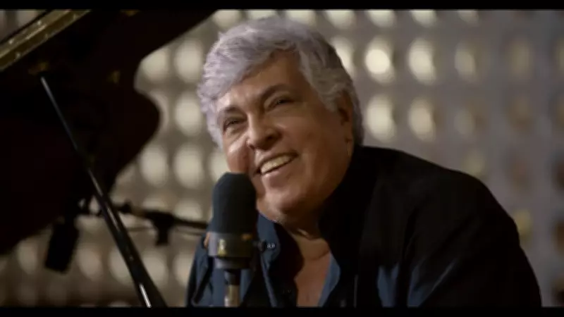 Sidney Magal emociona público na Virada Cultural 2026 em São Paulo