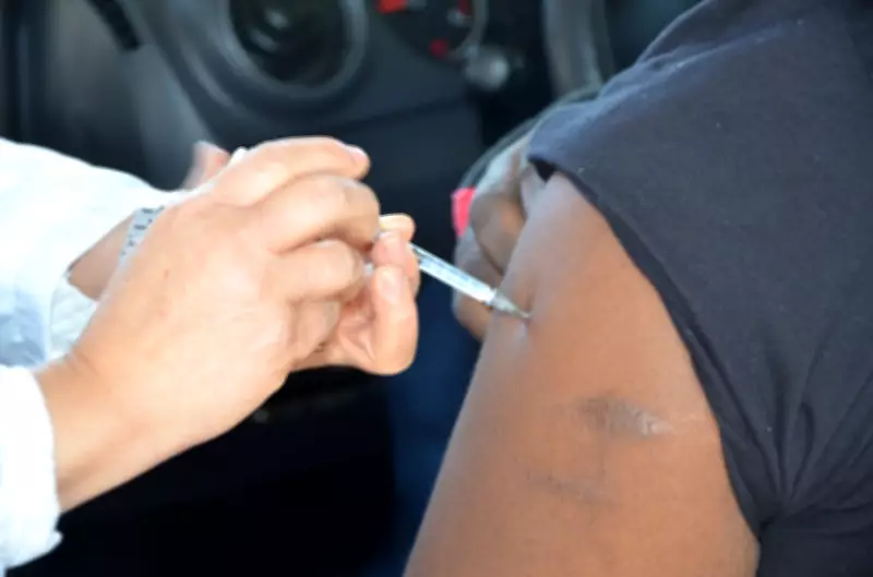 São Carlos amplia vacinação contra dengue para trabalhadores da saúde e maiores de 59 anos