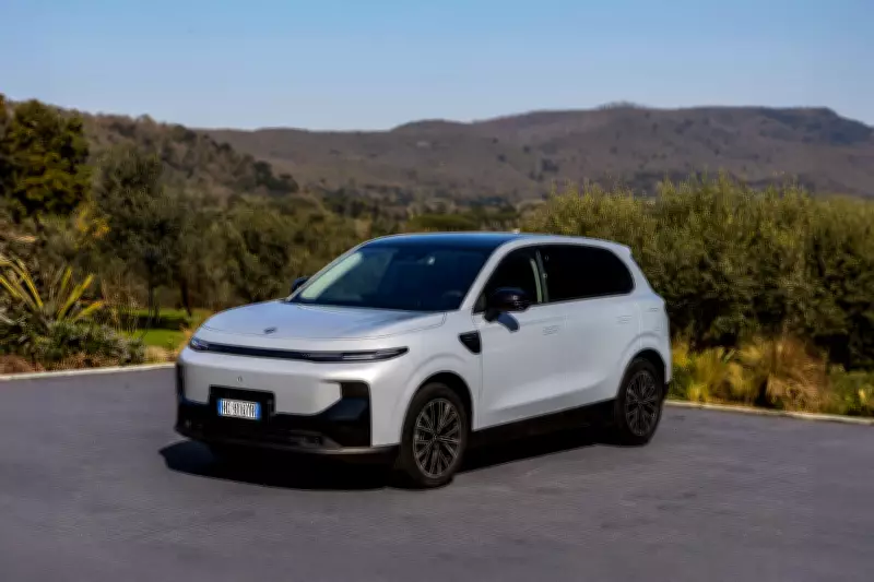 Stellantis e Leapmotor vão produzir SUV elétrico B10 na Europa em 2026