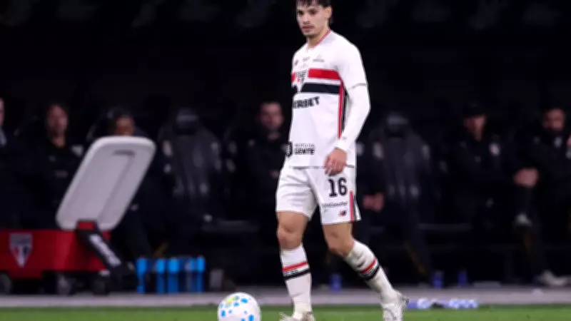 STJD denuncia Bobadilla por gesto obsceno em clássico São Paulo x Corinthians