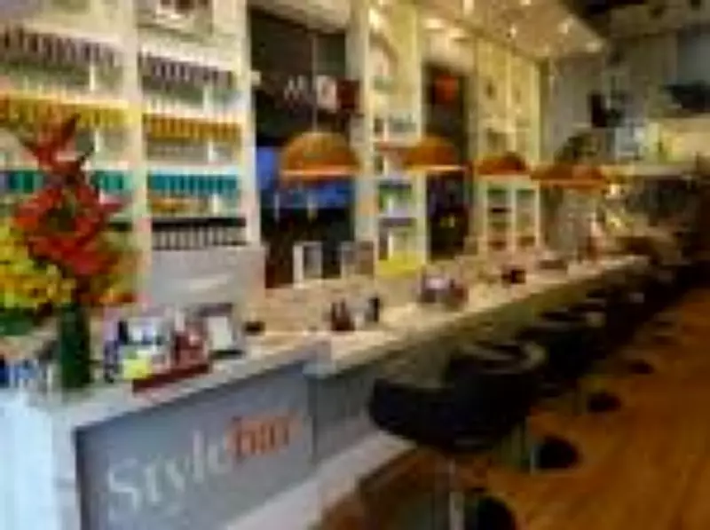 Stylebar acelera expansão nacional com conceito de 'easy beauty'