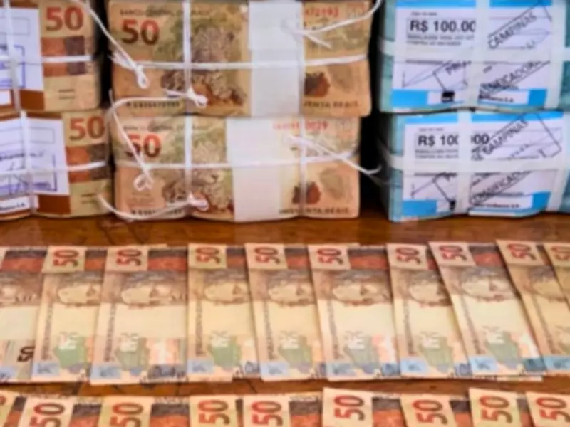 Suspeito de lavagem saca R$ 1 milhão e polícia apreende dinheiro em Rio Claro