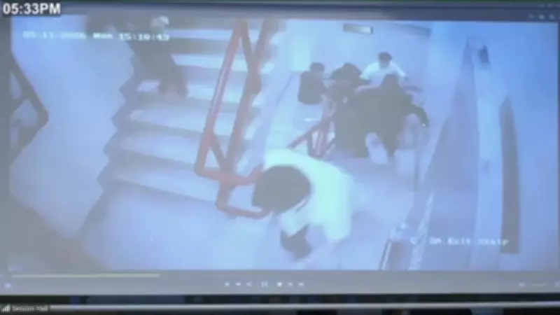 Tiros no Senado das Filipinas durante tentativa de prisão de senador
