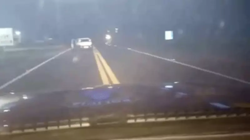 Traficante pula de carro em movimento durante perseguição da PRF em MG