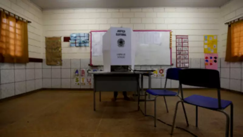 TREs abrem inscrições para mesários voluntários nas eleições de 2026