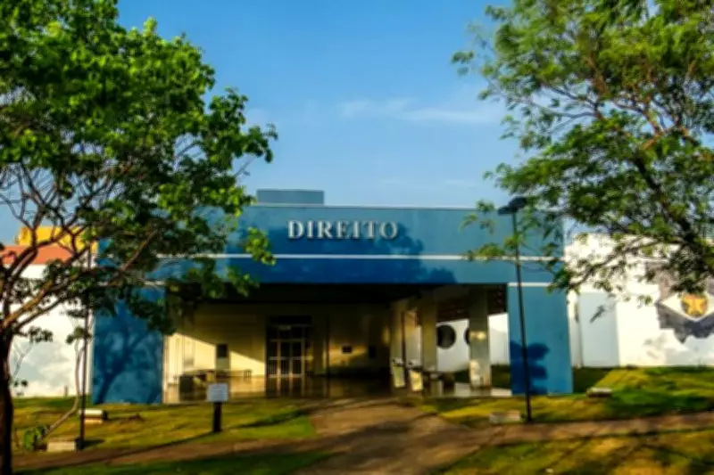 UFMT instaura PAD para investigar alunos por lista de 'estupráveis'