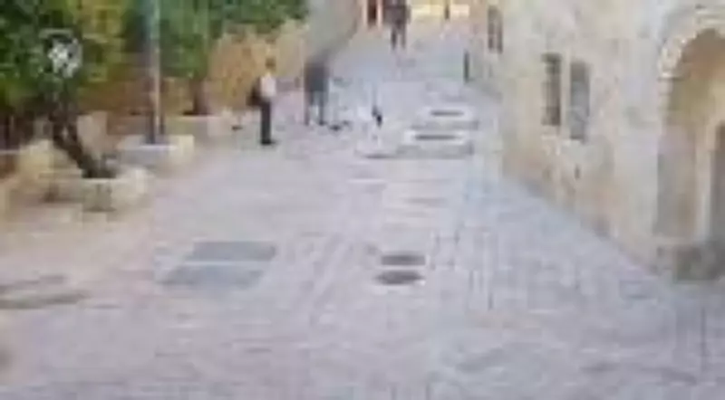 Vídeo: homem ataca freira francesa em Jerusalém e causa indignação