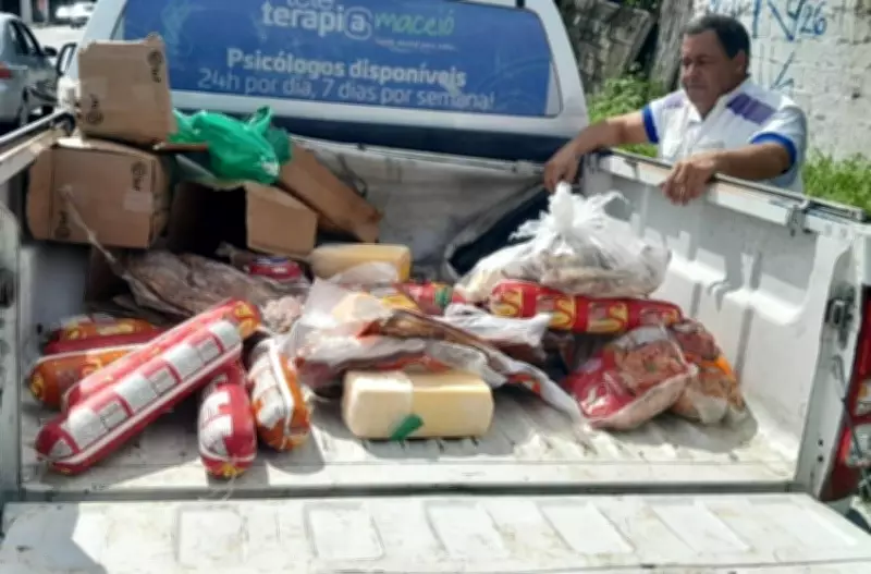 Visa apreende 200 kg de alimentos estragados em supermercados de Maceió