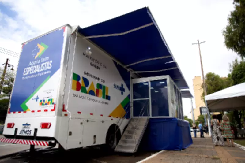 Volta Redonda recebe carreta para exames de câncer de mama e colo de útero