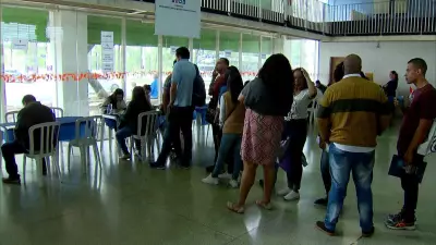 Autônomos trabalham 13,6% mais que empregados, aponta IBGE